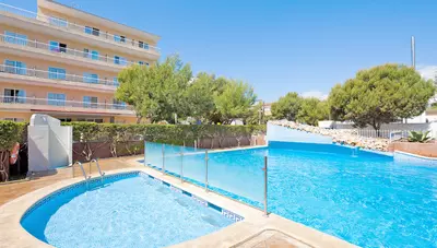Mallorca - Cala Millor - hotel BlueSea Don Jaime - bazén Mallorca - Cala Millor - hotel BlueSea Don Jaime - bazén