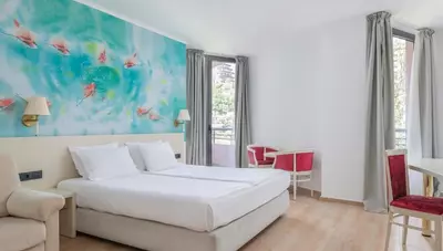 Čierna Hora - Bečiči - hotel Iberostar Waves Bellevue - izba orientovaná do záhrady