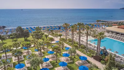 Rhodos - Faliraki - Esperides Beach Resort - pláž Rhodos - Faliraki - Esperides Beach Resort - pláž