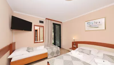 Chorvátsko - Biograd na Moru - San Antonio Resort - trojlôžková izba Chorvátsko - Biograd na Moru - San Antonio Resort - trojlôžková izba
