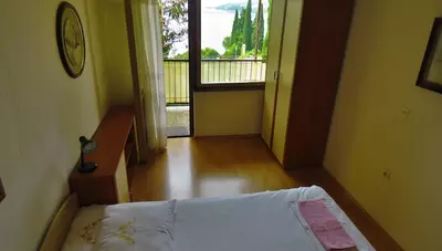 Chorvátsko - Omiš - apartmán Pasa - spálňa Chorvátsko - Omiš - apartmán Pasa - spálňa