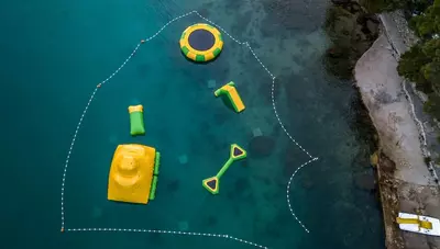 Chorvátsko - ostrov Ugljan - Kukljica - Holiday Park Zelena Punta - vodné atrakcie Chorvátsko - ostrov Ugljan - Kukljica - Holiday Park Zelena Punta - vodné atrakcie