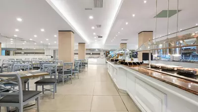 Mallorca - Port d'Alcudia - hotel Alua Boccaccio - reštaurácia