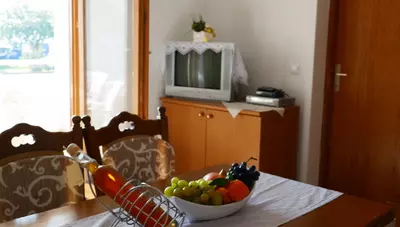 Chorvátsko - Turanj - Apartmán Bjela kuća - apartmán