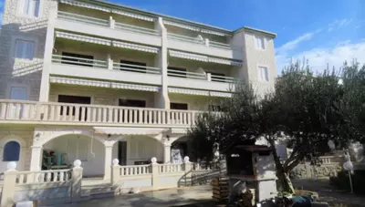Chorvátsko - Omiš - Apartmány Musac - dom