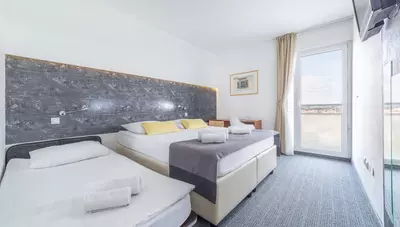 Chorvátsko - Vodice - hotel Punta - izba Chorvátsko - Vodice - hotel Punta - izba