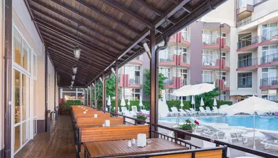 Bulharsko - Slnečné pobrežie - Hotel Astoria - terasa Bulharsko - Slnečné pobrežie - Hotel Astoria - terasa