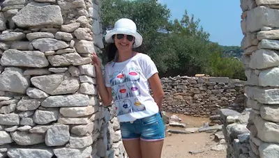 Thassos - Pred domom Thassos - Pred domom