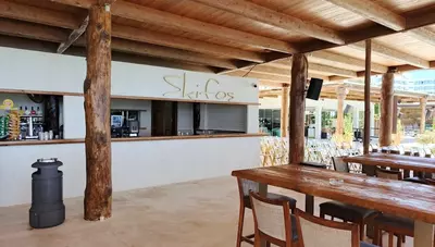 Cyprus - Ayia Napa - hotel Nelia Beach - plážový bar Skifos Cyprus - Ayia Napa - hotel Nelia Beach - plážový bar Skifos