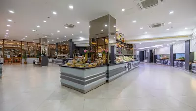 Turecko - Side - Vonresort Golden Coast - hlavná reštaurácia Turecko - Side - Vonresort Golden Coast - hlavná reštaurácia