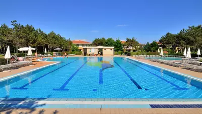 Taliansko-Bibione-apartmány Lido del Sole-bazén Taliansko-Bibione-apartmány Lido del Sole-bazén