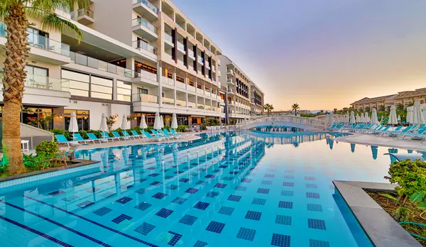 Turecko - Side - hotel Diamond De Luxe - bazén