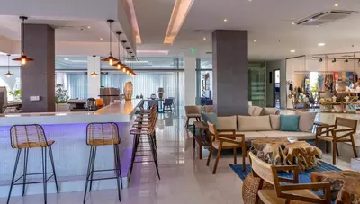 Rhodos - Kolymbia - Hotel Leonardo Kolymbia Resort - bar Rhodos - Kolymbia - Hotel Leonardo Kolymbia Resort - bar