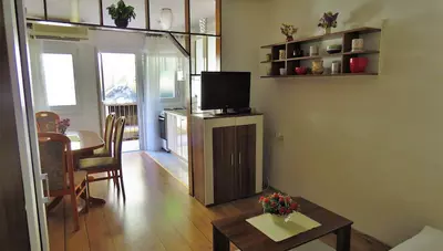 Chorvátsko - Omiš - apartmán Pasa - denná miestnosť Chorvátsko - Omiš - apartmán Pasa - denná miestnosť