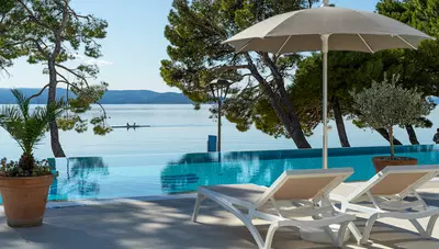 Chorvátsko - Makarska - Valamar Meteor hotel - bazén