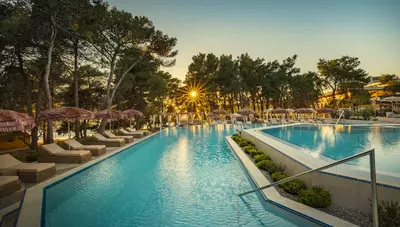 Chorvátsko - Stari Grad - Hvar PLACESHOTEL - bazén