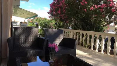 Chorvátsko - Vodice - Penzión Sidro - terasa Chorvátsko - Vodice - Penzión Sidro - terasa