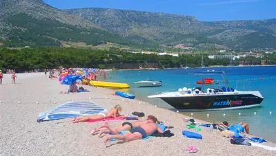 Chorvátsko - Ostrov Brač - Hotelový komplex Velaris - pláž Chorvátsko - Ostrov Brač - Hotelový komplex Velaris - pláž