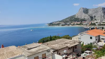 Chorvátsko - Omiš - Dom Galebka - výhľad Chorvátsko - Omiš - Dom Galebka - výhľad