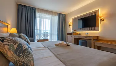 Bulharsko - Slnečné pobrežie - Hotel Majestic Beach Resort - dvojlôžková izba Bulharsko - Slnečné pobrežie - Hotel Majestic Beach Resort - dvojlôžková izba