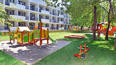 Bulharsko - Slnečné pobrežie - iHotel Sunny Beach - detské ihrisko Bulharsko - Slnečné pobrežie - iHotel Sunny Beach - detské ihrisko