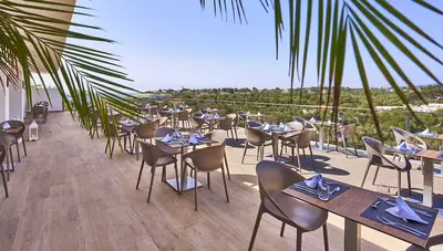 Španielsko - Mallorca -Calas de Mallorca - hotel Globales Samoa - reštaurácia