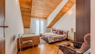 Chorvátsko - Omiš - Mimice - Villa Leon - apartmán pre 6 až 8 osôb č.1 - spálňa