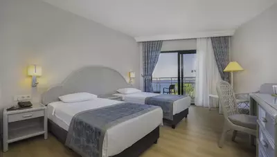 Turecko - Alanya - Hotel Aska Just In Beach - dvojlôžková izba priamo orientovaná na morskú stranu