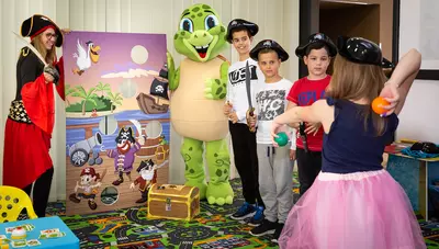 Chorvátsko - Petrčane - hotel Pinija - animácie - mini klub