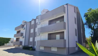 Chorvátsko - Vodice - Srima - apartmány Poseidon - dom Chorvátsko - Vodice - Srima - apartmány Poseidon - dom