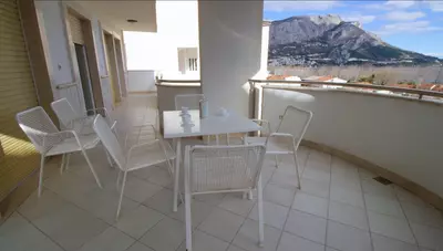 Chorvátsko - Omiš - Duće - Apartmány Gašpar - apartmán 1/6 - balkón s posedením Chorvátsko - Omiš - Duće - Apartmány Gašpar - apartmán 1/6 - balkón s posedením