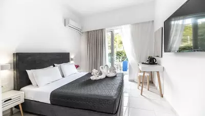 Rhodos - Pefkos - hotel Pefkos Breeze Family Resort - dvojlôžková izba Rhodos - Pefkos - hotel Pefkos Breeze Family Resort - dvojlôžková izba