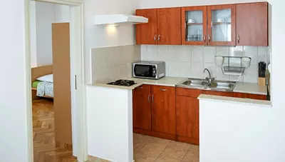 Chorvátsko - Vodice - Srima - apartmány Poseidon - kuchynský kút Chorvátsko - Vodice - Srima - apartmány Poseidon - kuchynský kút