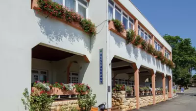 Chorvátsko - Pula-Banjole - Hotel Centinera - reštaurácia Chorvátsko - Pula-Banjole - Hotel Centinera - reštaurácia