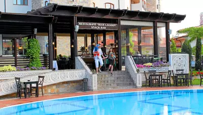 Bulharsko - Slnečné pobrežie - Hotel Royal Palace Helena Park - vstup do reštaurácie