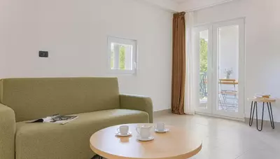 Chorvátsko - ostrov Krk - Omišalj - penzión Delfin - suita s terasou Chorvátsko - ostrov Krk - Omišalj - penzión Delfin - suita s terasou