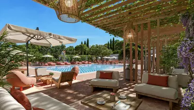 Chorvátsko - o.Rab - Suha Punta - Arba Resort - bar pri bazéne Chorvátsko - o.Rab - Suha Punta - Arba Resort - bar pri bazéne