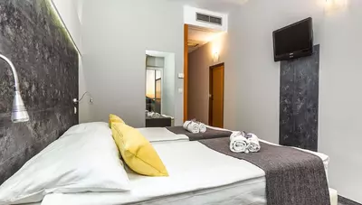 Chorvátsko - Vodice - hotel Punta - izba Chorvátsko - Vodice - hotel Punta - izba