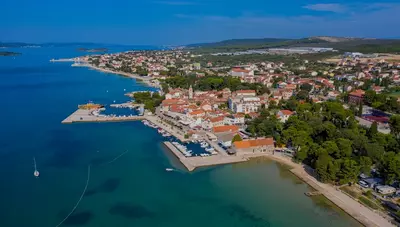 Chorvátsko - Sv.Filip i Jakov - Mobilhomy a apt. Adriatic - panoráma mesta