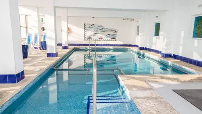 Mallorca - S'Illot - hotel Club S'Illot - vnútorný bazén