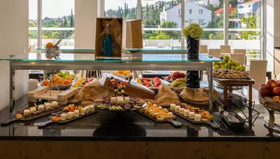 Chorvátsko - Crikvenica - hotel Omorika - reštaurácia Chorvátsko - Crikvenica - hotel Omorika - reštaurácia