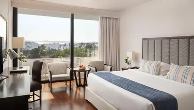 Cyprus - Ayia Napa - Hotel Grecian Bay - dvojlôžková izba bočne orientovaná na morskú stranu