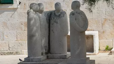 Ostrov Brač - Tárajú...Odchádzam!