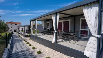 Chorvátsko - Sv.Filip i Jakov - Mobilhomy a apt. Adriatic - mobilhom