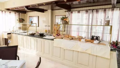 Mallorca - S'Illot - hotel Club S'Illot - reštaurácia