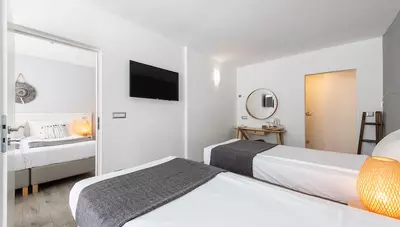 Bulharsko - Slnečné pobrežie - iHotel Sunny Beach - rodinná izba (2 miestnosti) Bulharsko - Slnečné pobrežie - iHotel Sunny Beach - rodinná izba (2 miestnosti)