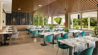 Chorvátsko - Makarska - Valamar Meteor hotel - reštaurácia