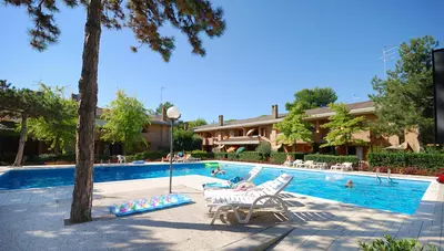 Taliansko-Bibione-villaggio La Fenice -bazén