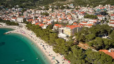 Chorvátsko - Baška Voda - hotel Noemia - pohľad na mesto