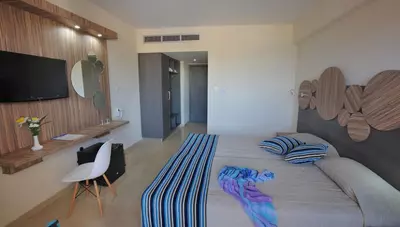 Cyprus - Ayia Napa - hotel Nelia Beach - dvojlôžková izba Cyprus - Ayia Napa - hotel Nelia Beach - dvojlôžková izba